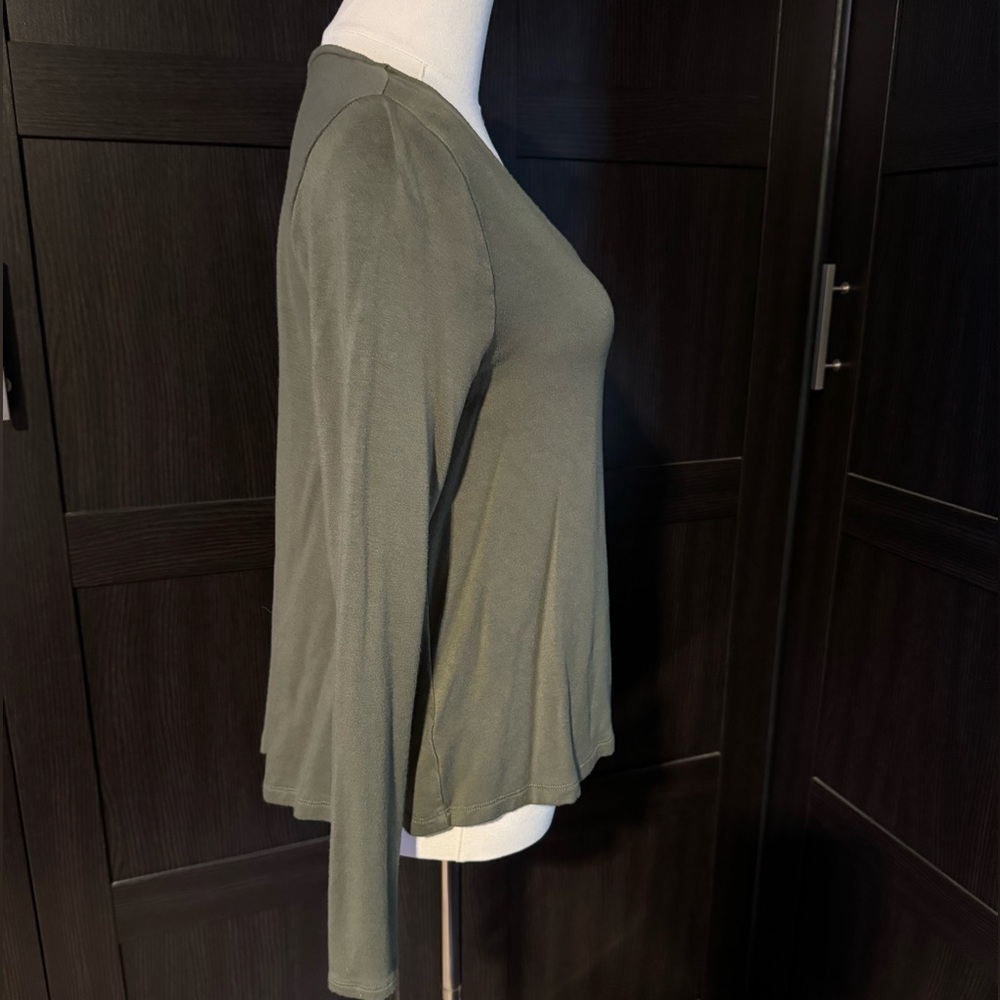 Lou & Grey Scoop Neck Top - Picture 2 of 3